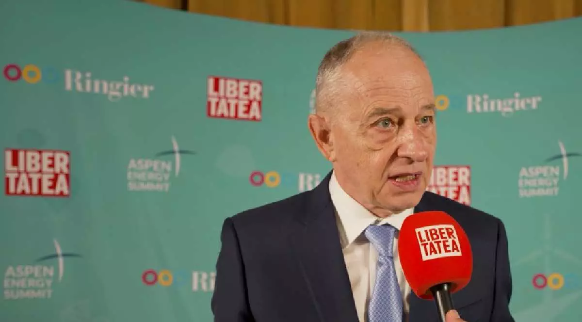Mircea Geoana acordă un interviu pentru Libertatea la Aspen Energy Summit 2025