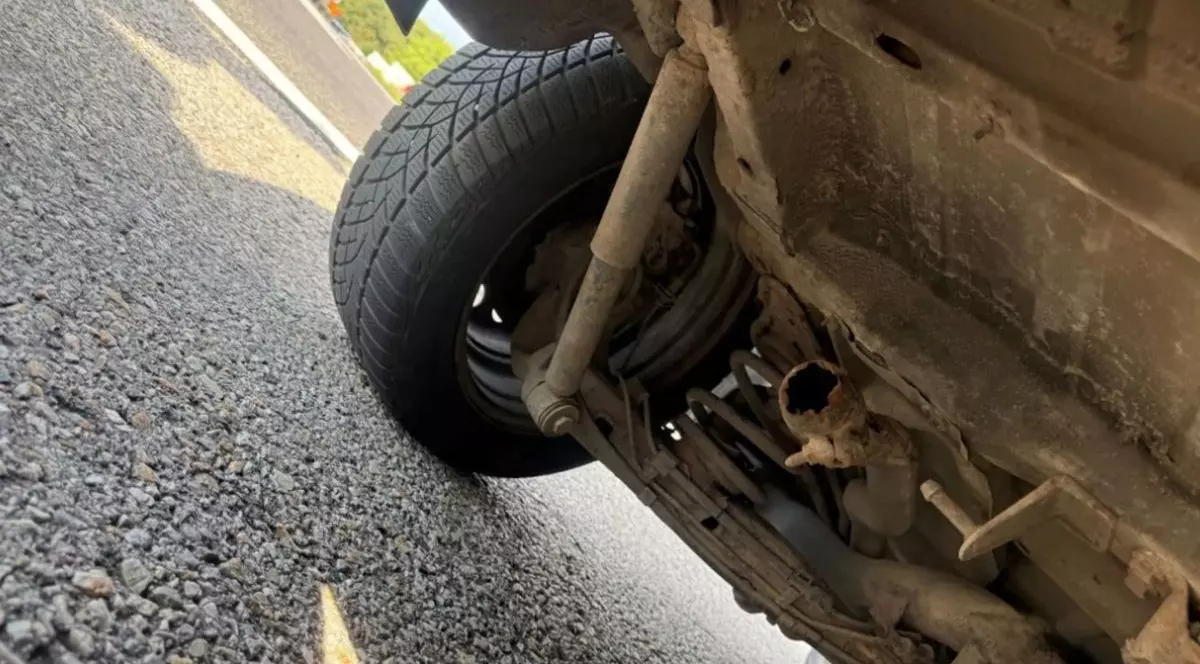 Mașina veche și dărăpănată cu care mergea un român pe o autostradă din Austria, 22 septembrie 2025