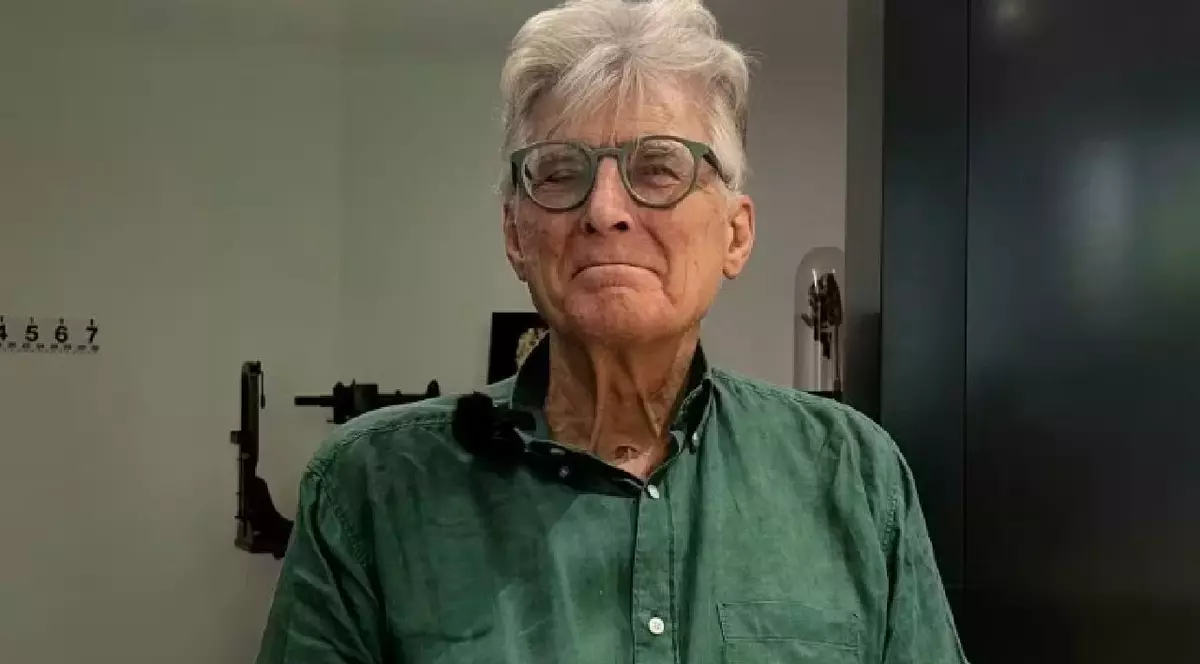 Tobiaș Bauer, un elvețian orb de 15 ani, și-a recăpătat vederea printr-o procedură rară numită osteo-odonto-keratoproteză