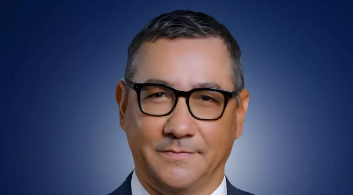 Cât costă tricoul purtat de Victor Ponta de ziua lui. Cum a sărbătorit 53 de ani: „Golf, distracție, muncă, privat”