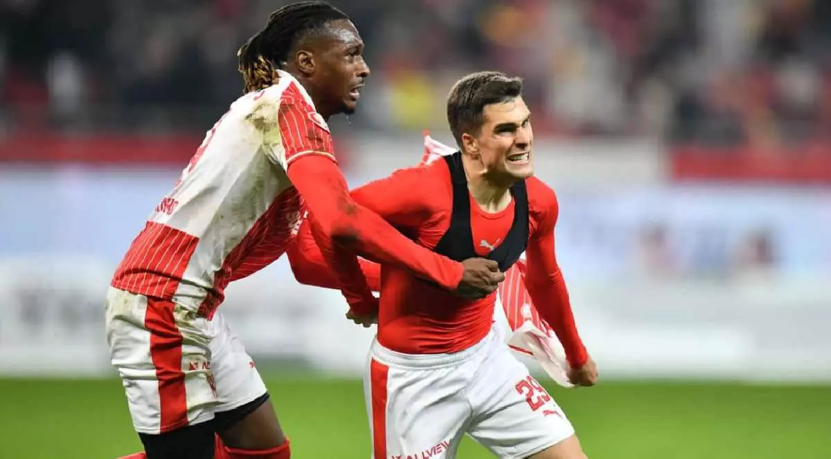 Alberto Soro sărbătorește golul pe care l-a marcat pentru Dinamo