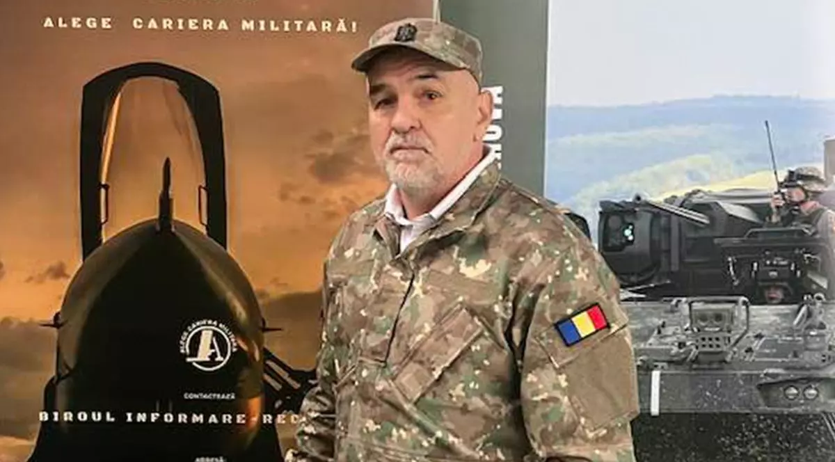 Leonard Doroftei în uniformă militară