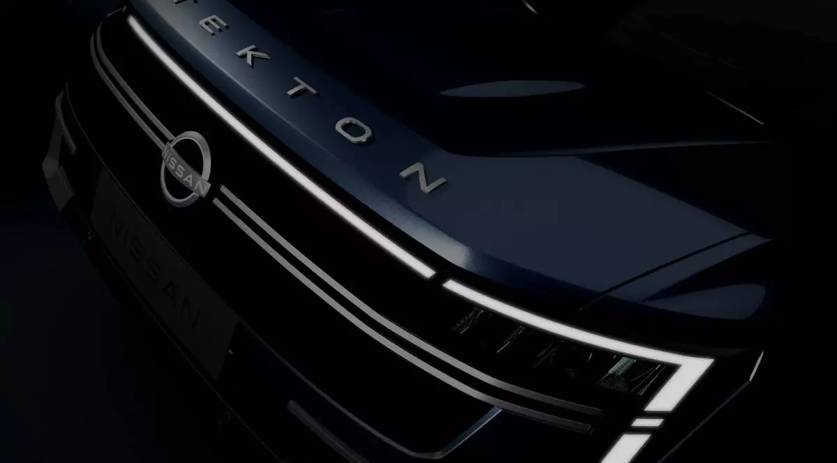 Noul model Nissan Tekton, closeup