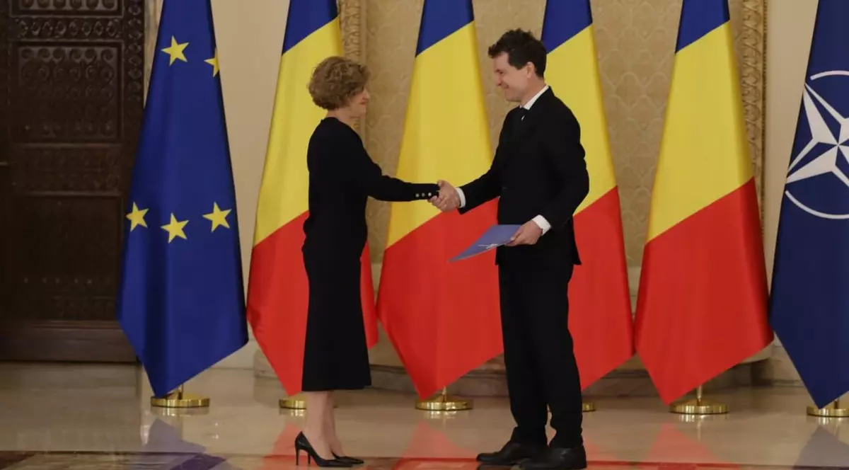 Oana Gheorghiu, despre pre&#537;edintele Nicu&#537;or Dan: &bdquo;&Icirc;i lipse&#537;te viteza&rdquo;