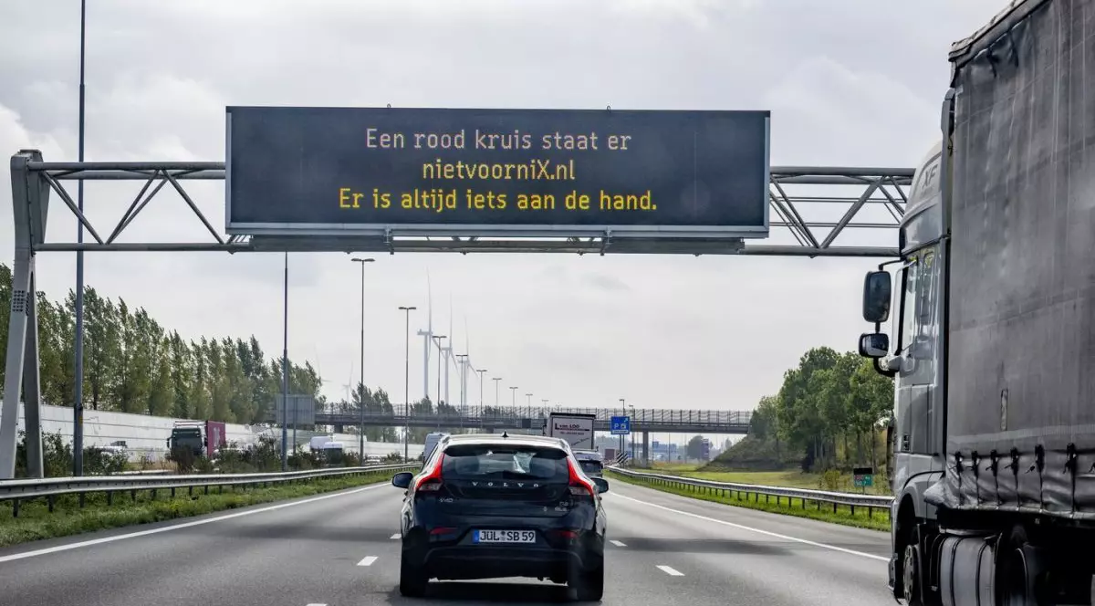 Imagine de pe o autostradă din Olnda spre Belgia, 2025