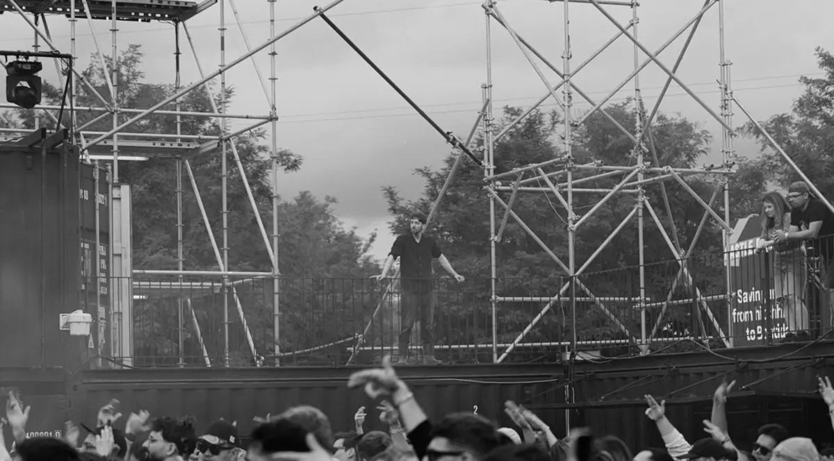 Ce simți când nu simți muzica: anhedonia muzicală, tema celui mai nou documentar marca Electric Castle