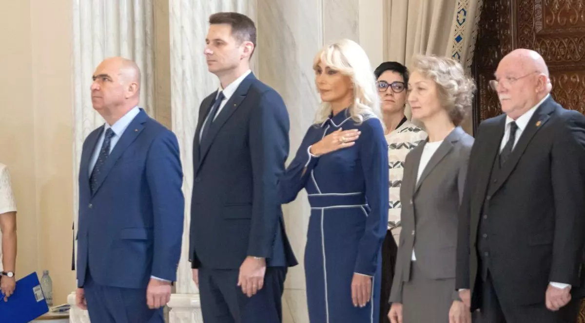 Dac&#259; te atingi de pensiile magistra&#539;ilor &#537;i &bdquo;intri cu buldozerul &icirc;n sistem&rdquo;, apar amenin&#539;&#259;rile, spune unul dintre liderii PNL