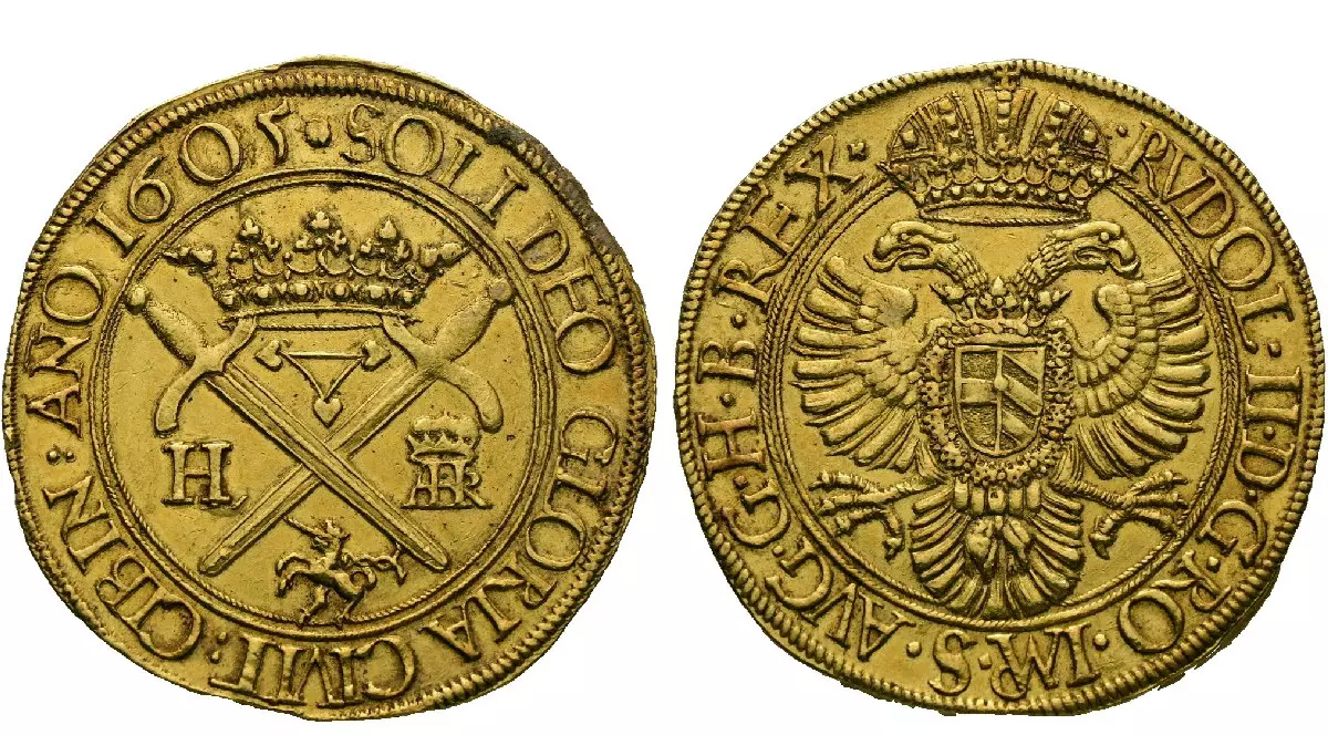 Cele două fețe ale unei monede din Sibiu din 1605