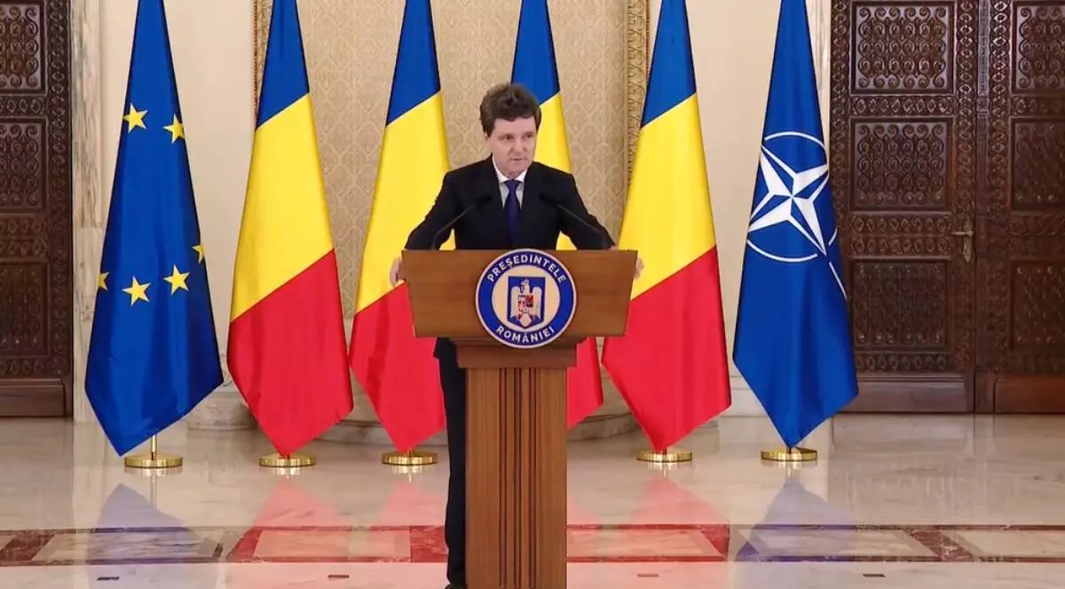 Președintele Nicușor Dan, în timpul conferinței de presă în care prezintă Strategia Națională de Apărare