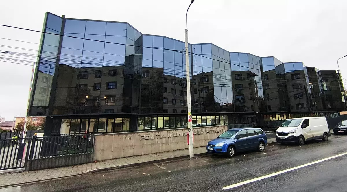 Sediul Politiei Pitesti. Foto Denis Grigorescu