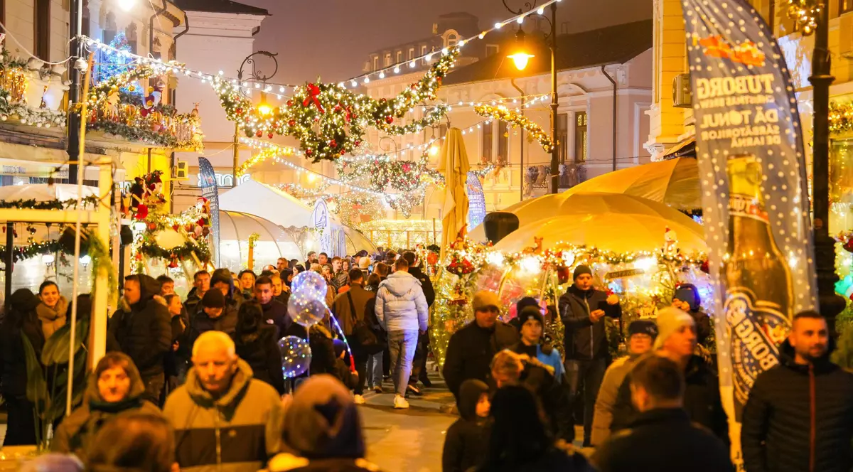 Târgul de Crăciun Craiova 2025 este deschis până pe 4 ianuarie 2026. Foto: Primăria Craiova