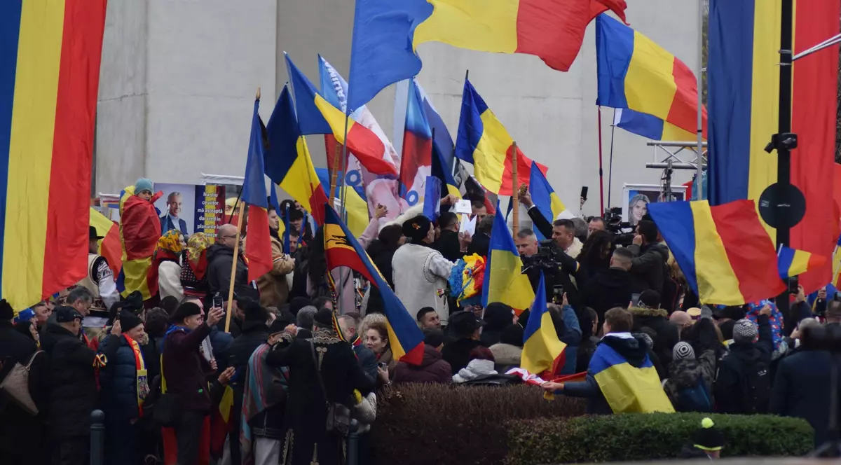 Susținători ai mișcării suveraniste adunați la Alba Iulia de 1 decembrie 2025