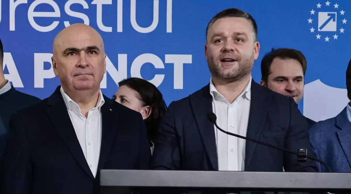 Ilie Bolojan și Ciprian Ciucu, după primele rezultate exit-poll pentru Primăria Capitalei. Foto: Vlad Chirea / Libertatea