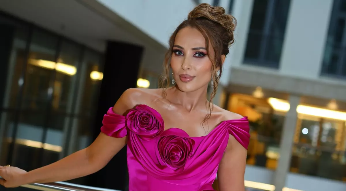 Iulia Vântur petrece Crăciunul departe de Salman Khan. Decizia luată de vedetă în prag de sărbători. „M-am schimbat”