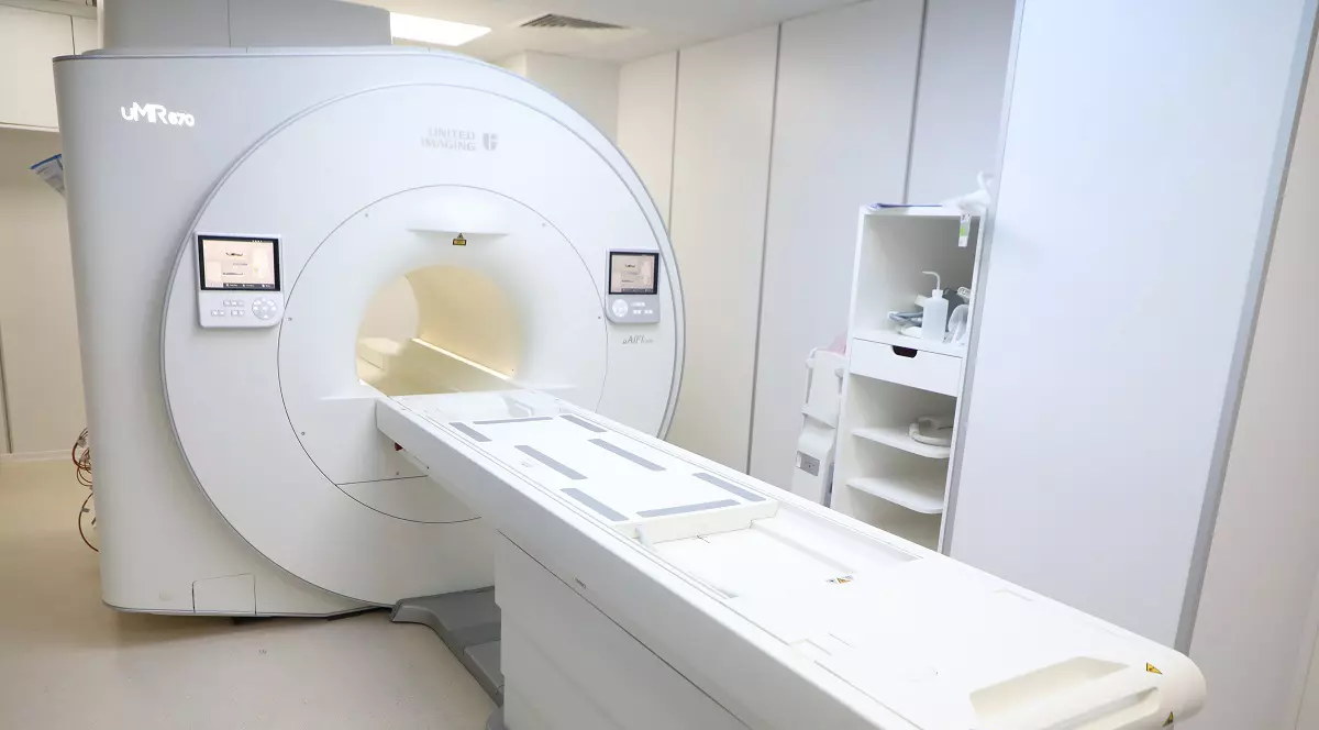 Cum ne ajută imagistica modernă să prevenim complicațiile pulmonare în timpul sezonului rece