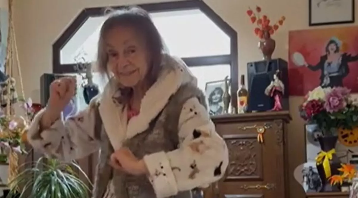 Marina Voica, dans viral pe TikTok la 89 de ani