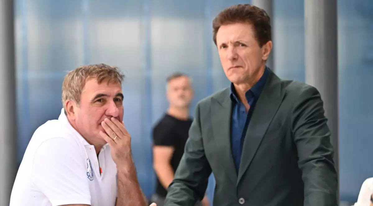 Gheorghe Hagi si Gheorghe Popescu participa la inaugurarea cladirilor administrative din cadrul Academiei Gheorghe Hagi din Ovidiu, miercuri 4 septembrie 2024. © FOTO:Razvan Pasarica/SPORT PICTURES