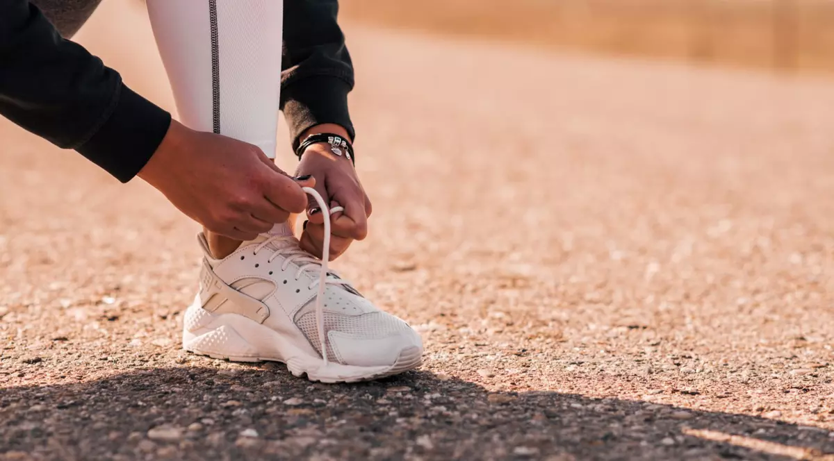 Mișcări inteligente – cum să alegi pantofii sport care îmbină stilul cu performanța