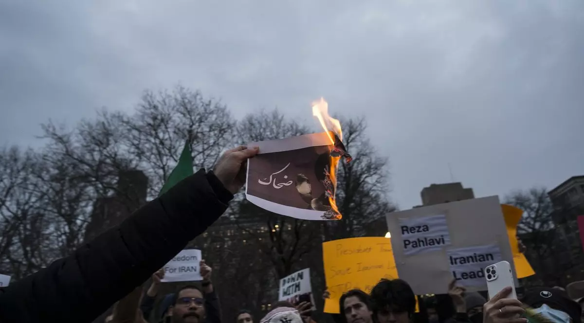 New York - miting de susținere a manifestațiilor din Iran Foto: Profimedia