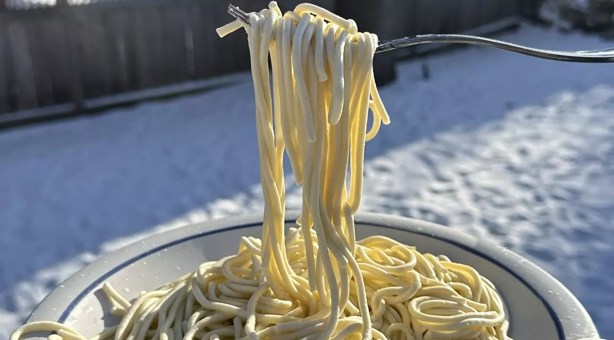 Pastele au înghețat instantaneu