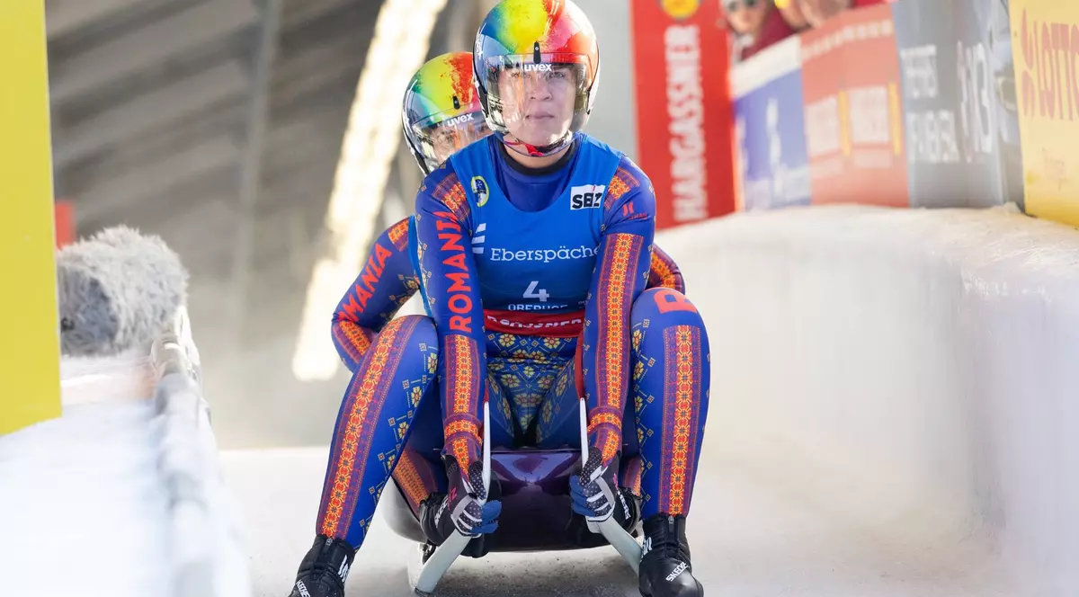 Jocurile Olimpice de iarnă. Cine este Raluca Strămăturaru, cea mai de succes sportivă din istoria saniei românești, la a 5-a Olimpiadă consecutivă: „M-au selectat de pe terenul de fotbal”