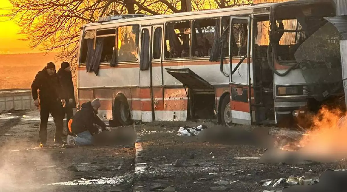 Rusia a atacat cu o dronă un autobuz plin de mineri în Ucraina