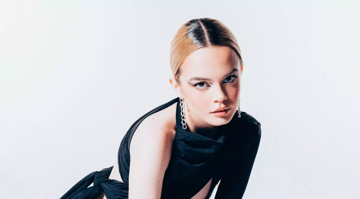 Cine e Bianca Tilici, tânăra care s-a înscris la Selecția Națională Eurovision 2026 cu melodia „Keep Fighting”. „Am visat piesa asta trei ani”