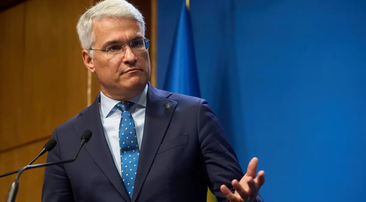 Ministrul Proiectelor Europene, Dragoș Pîslaru, în timpul unei conferințe de presă