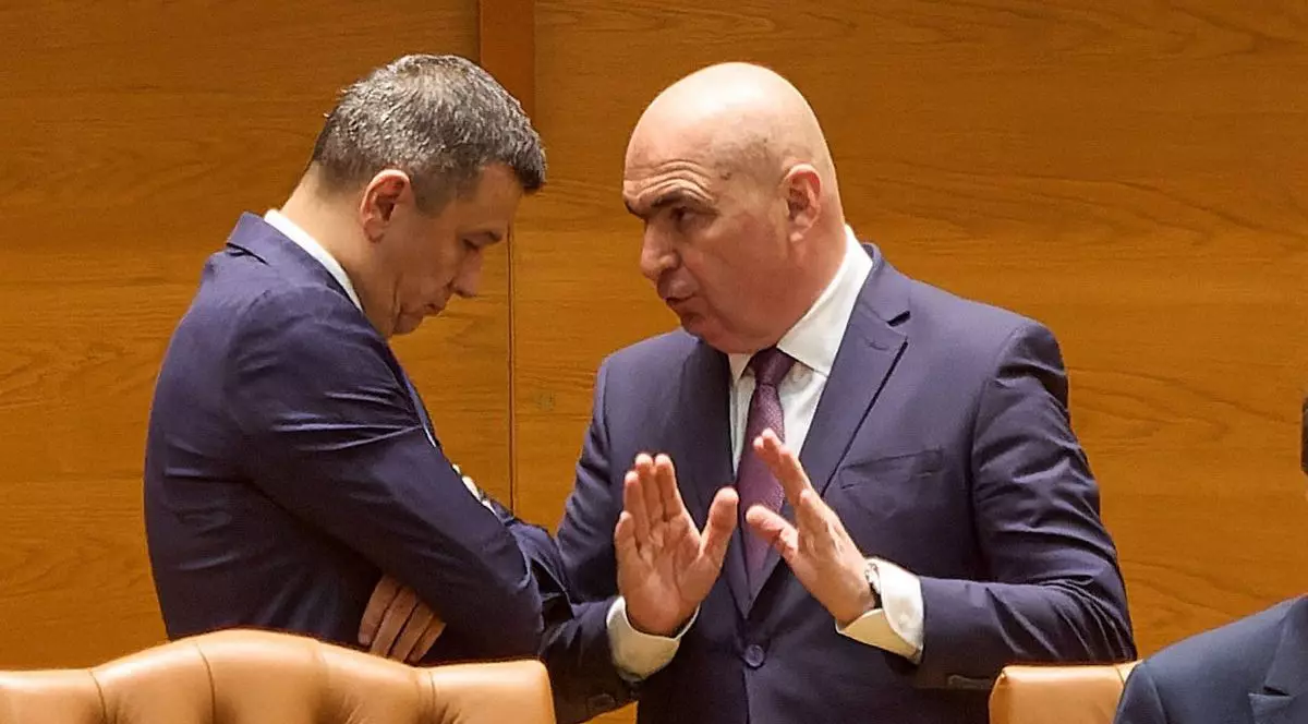 Discuție aprinsă în Parlamentul României între Sorin Grindeanu și Ilie Bolojan, 1 septembrie 2025