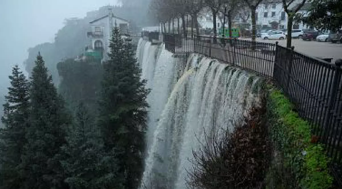 Orașul Grazalema, afectat de inundații în timpul ploilor abundente care au lovit sudul Andaluziei - joi, 5 februarie 2026,