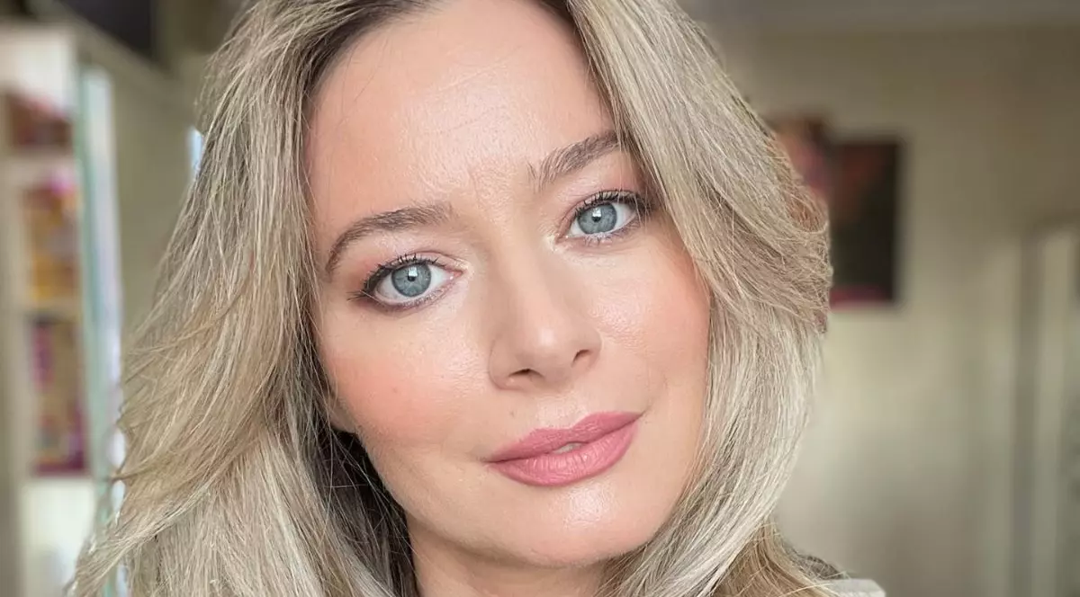 Suferința Laurei Cosoi. Prin ce trece actrița: „Prea puțin timp în care să plâng”