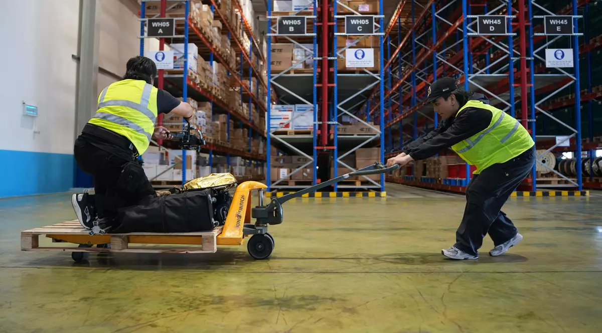 Muncitorii și candidații fără studii superioare, campioni la schimbarea joburilor