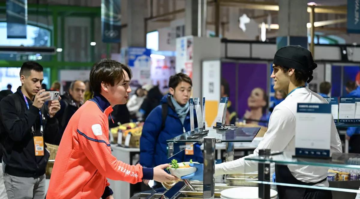 Ce mănâncă sportivii de la Jocurile Olimpice de iarnă 2026: „Aici nu e restaurant cu stele Michelin”