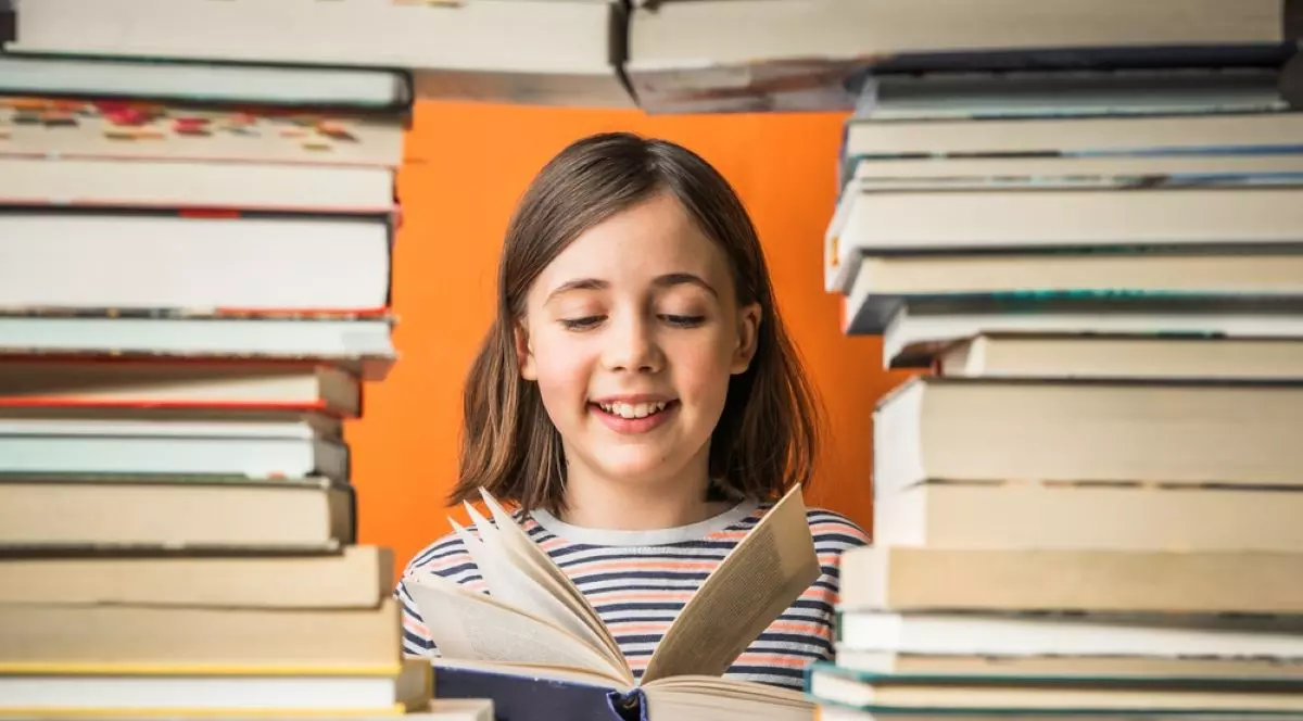 De unde vine proverbul "Ai carte, ai parte" - Foto Shutterstock.com