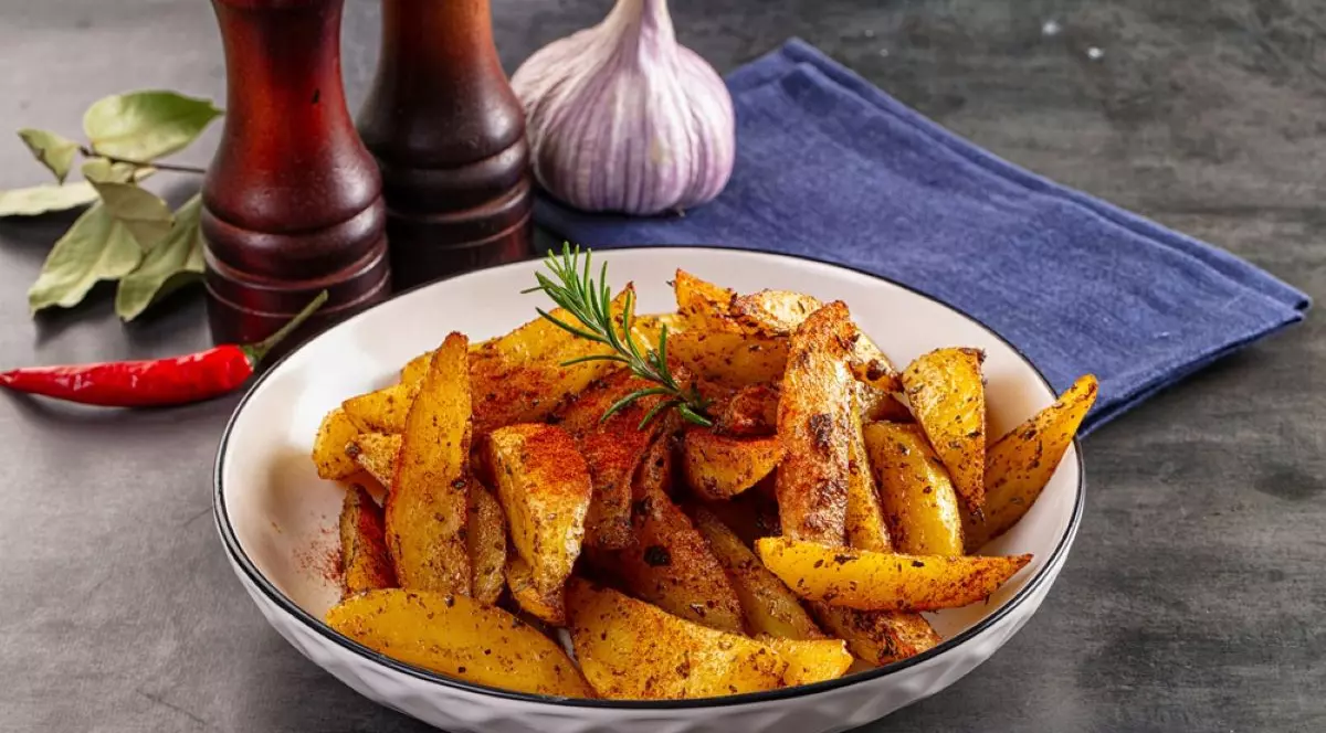 Cum să faci cartofi "prăjiţi" la cuptor - Foto Shutterstock.com