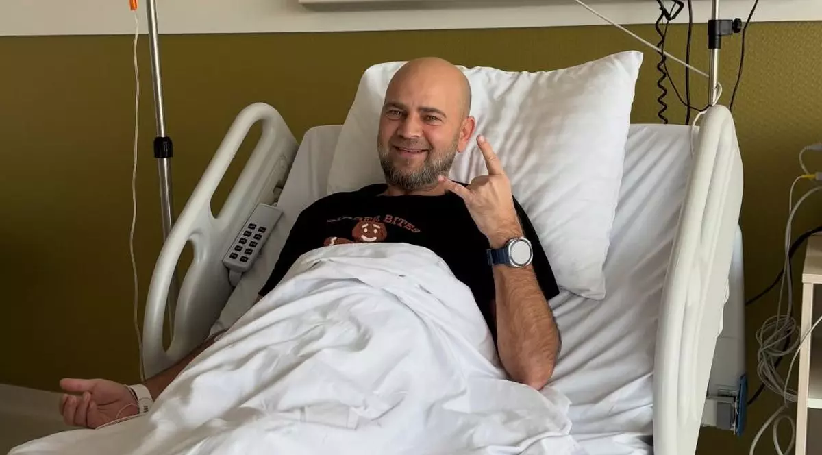 Actorul Cosmin Seleși, internat în spital