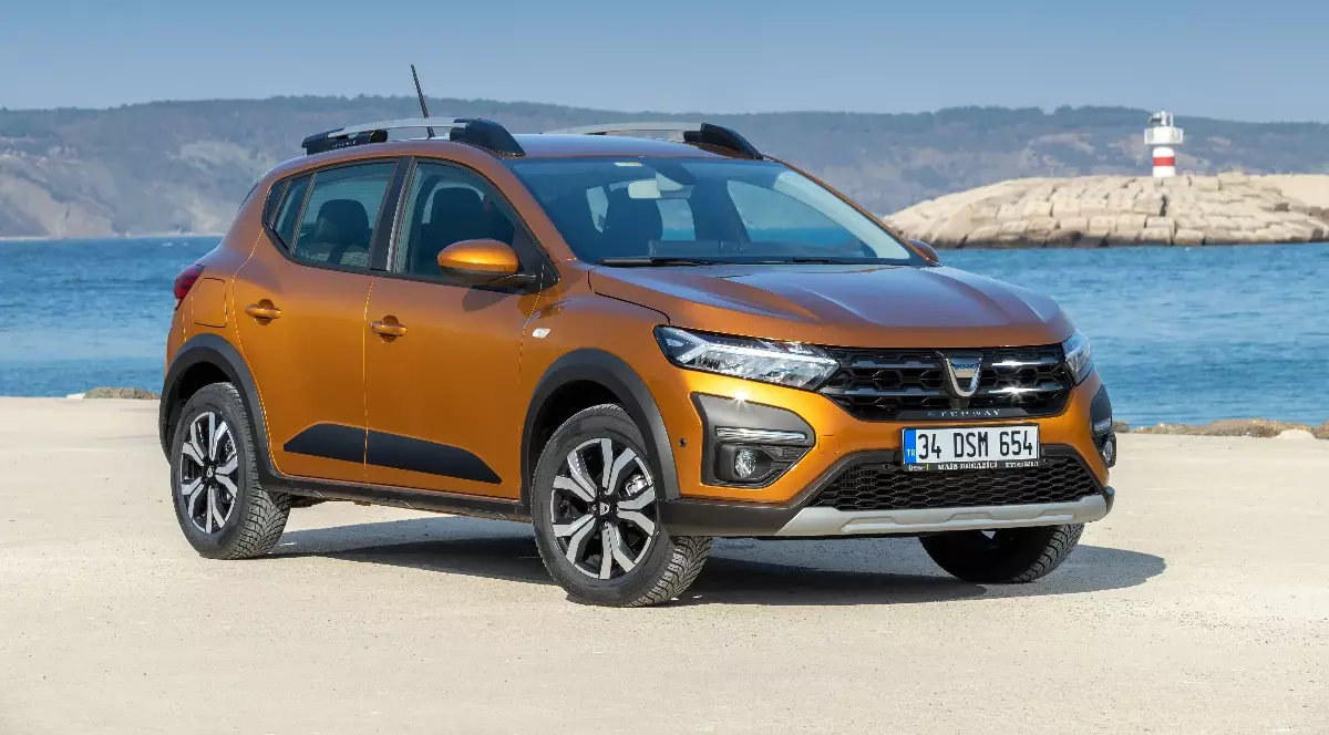 Dacia Sandero caramizie