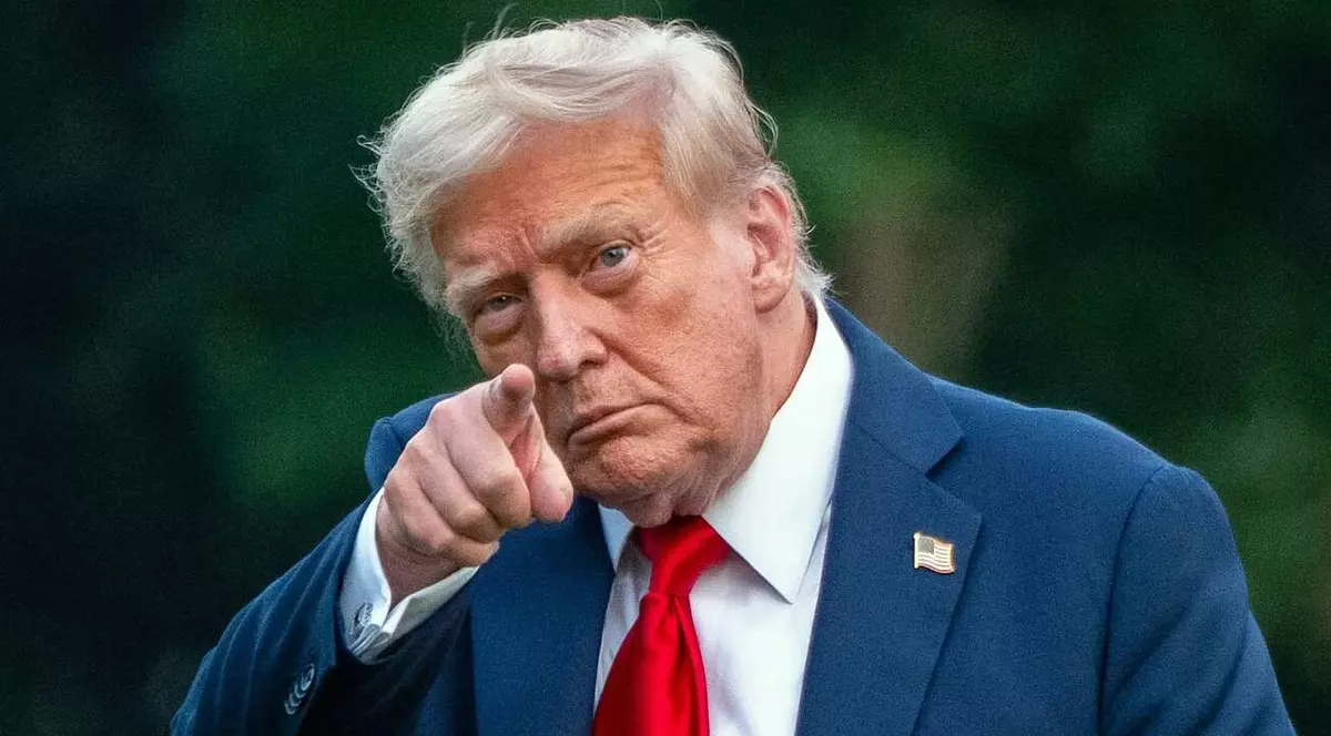 Trump amenință Iranul cu distrugeri masive dacă negocierile de pace nu se termină curând