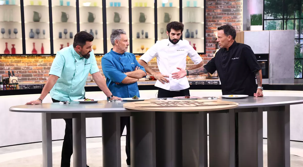 „Chefi la cuțite”