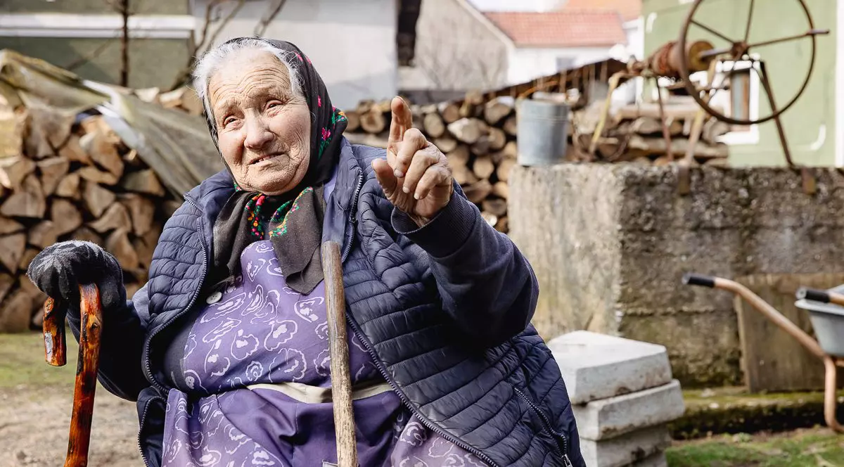 EXCLUSIV LIBERTATEA Mama lui Ilie Bolojan, către fiul ei premier: „Ai crescut dintr-un pământ puternic! Fă ce știi că trebuie făcut!”