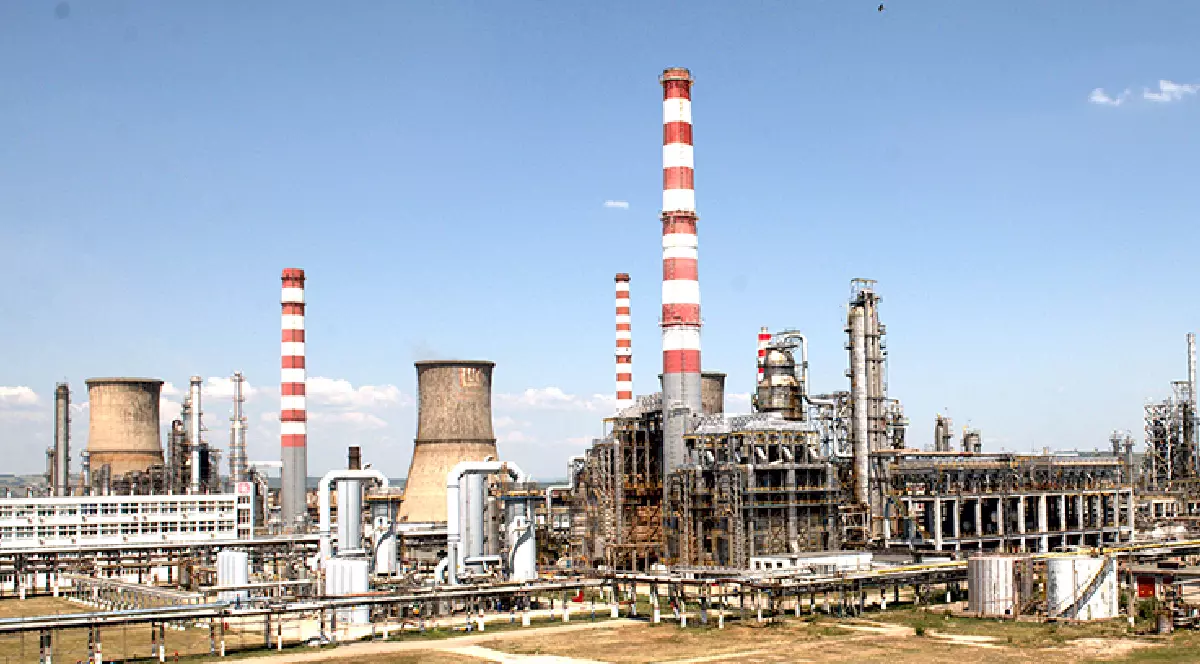 Rafinăria Petrotel-Lukoil din Ploiești
