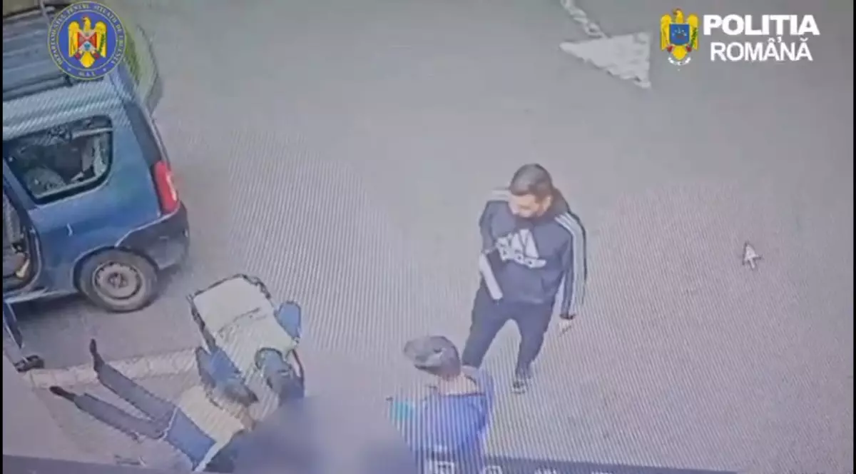Un bărbat a făcut stop cardio-respirator într-o benzinărie din București și a fost salvat de polițiști cu șocuri electrice