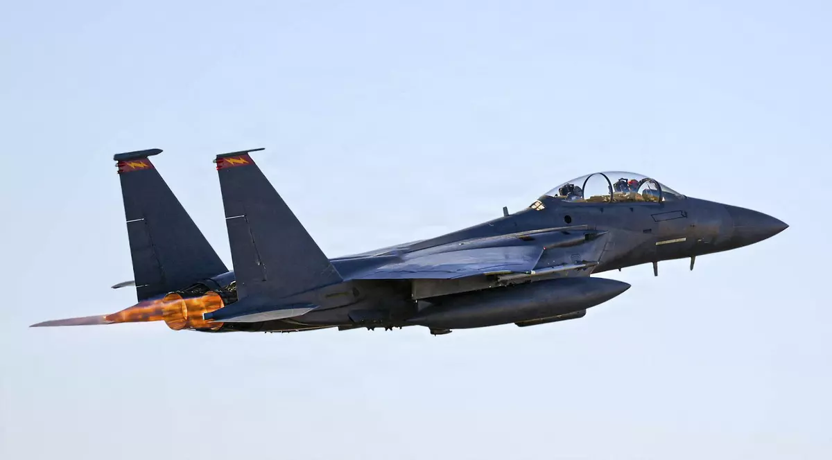 Avion american F-15E plecat într-o misiune de luptă în Iran, pe 16 martie. Imagine cu caracter ilustrativ Foto: Profimedia