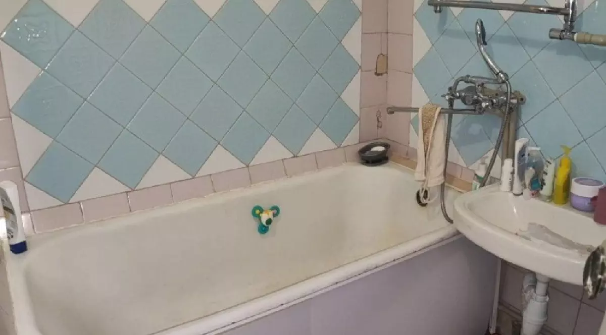 Un băiețel de 2 ani s-a înecat în cadă în timp ce mama lui dormea, în Ucraina