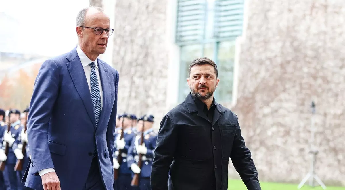 Cancelarul german Friedrich Merz (stânga) și președintele ucrainean Volodimir Zelenski Foto: Profimedia