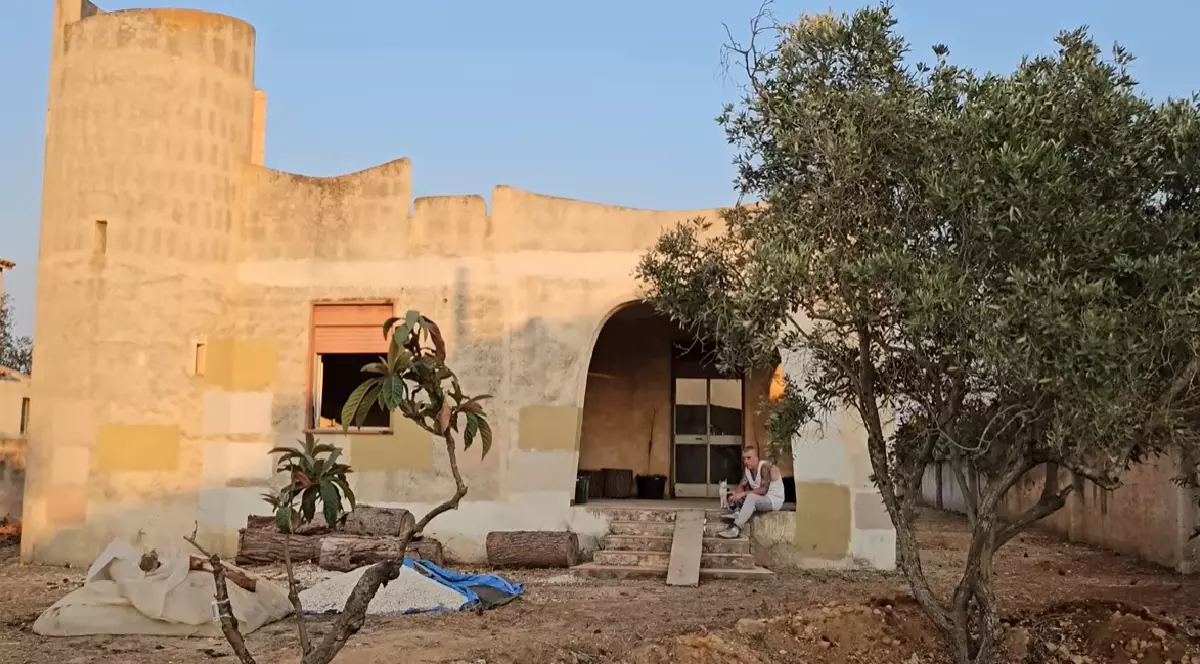 Un britanic a cumpărat o casă în Sicilia pentru doar 21.500 de euro, încercând să reducă costurile ridicate ale vieții din Regatul Unit