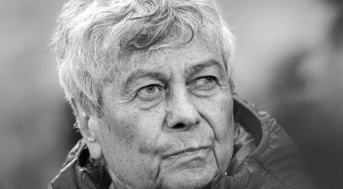 Mircea Lucescu, fotografie alb-negru