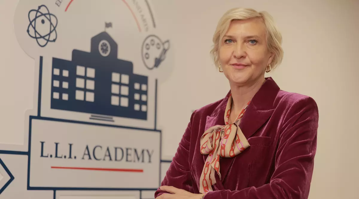 Little London: Elevii români, între anxietatea notelor și blocajele sistemului educațional românesc