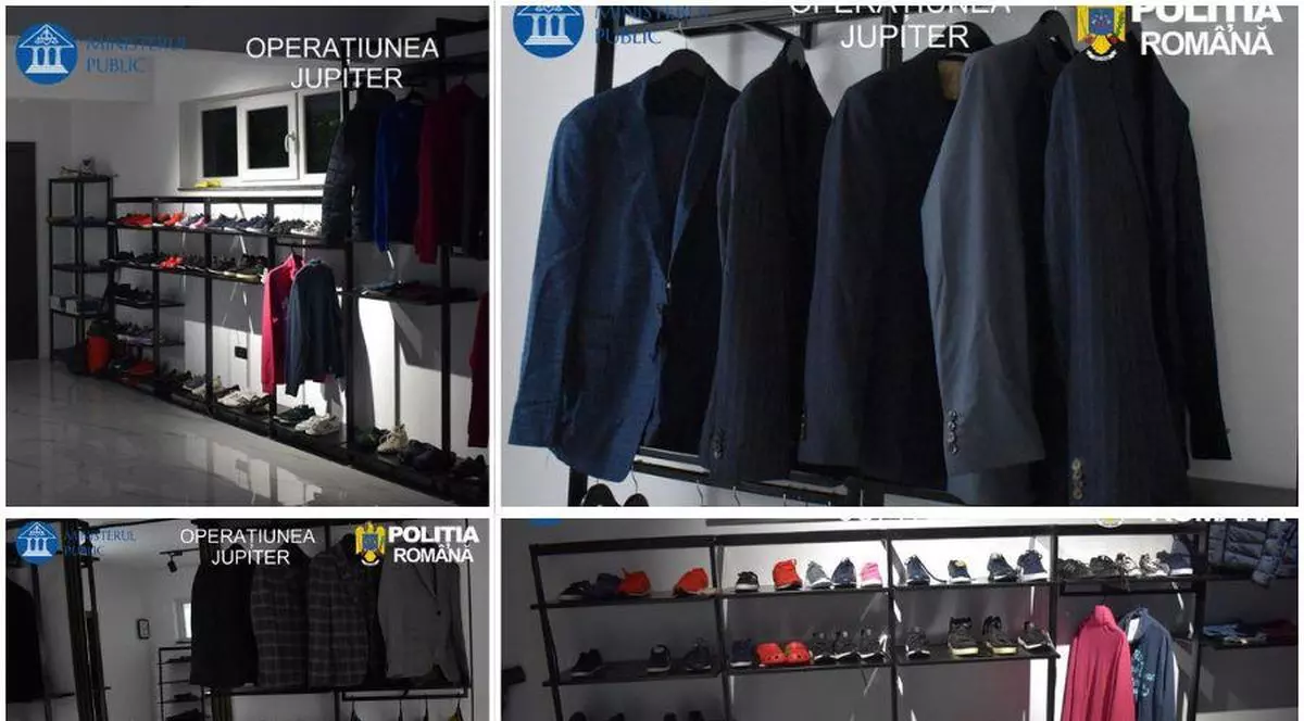 Haine și încălțăminte pe rafturi într-o sufragerie a unei case din Oradea, aprilie 2026