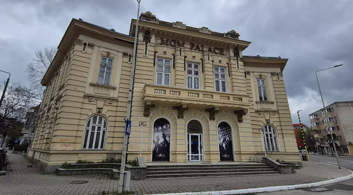 Povestea „Palatului Pescăriilor” din Tulcea: de la proiectul lui Grigore Antipa la clubul exclusivist de noapte frecventat de vedetele Capitalei